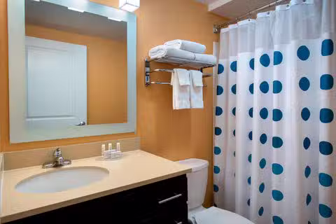 TownePlace Suites Republic Airport Long Island/Farmingdale - Farmingdale, NY