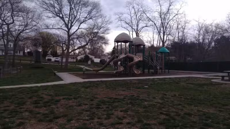 Waverly Ave Park - Farmingville, NY