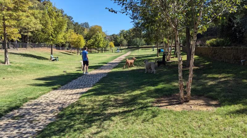 Lakeside Village Dog Park - Flower Mound, TX