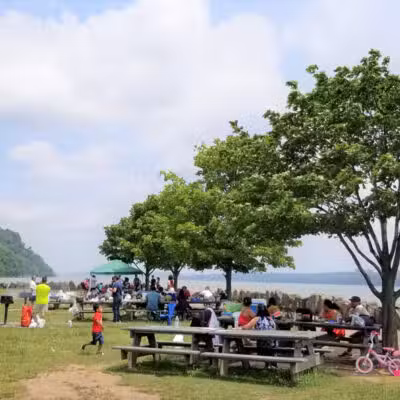 Ross Dock Picnic Area - Fort Lee, NJ