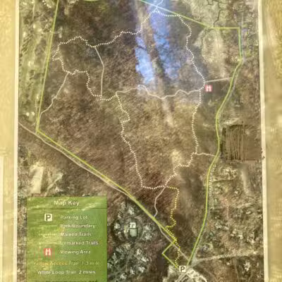 Makamah Nature Preserve Parking - Fort Salonga, NY