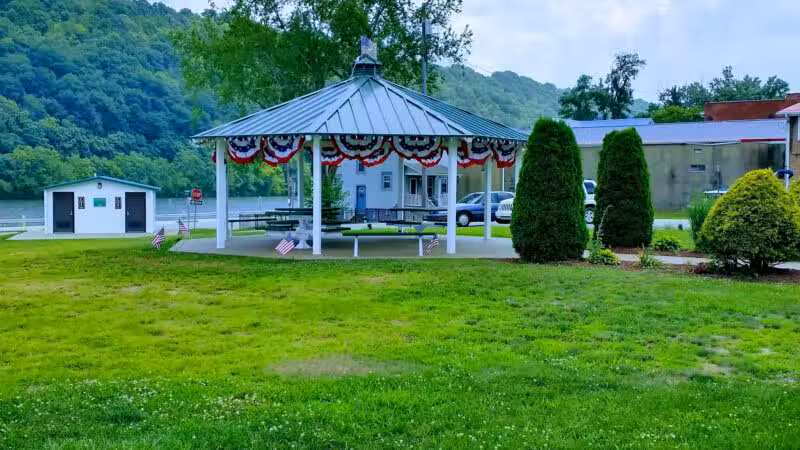 Veterans Park - Fredericktown, PA