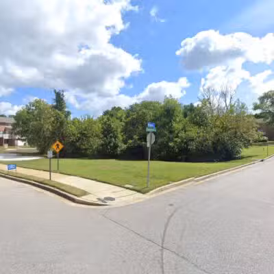 Village Square Dog Park (residents only) - Glen Burnie, MD
