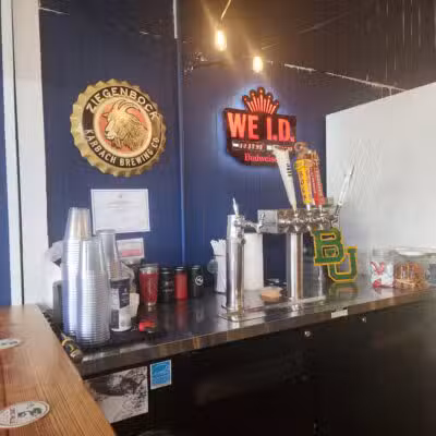 3B Beers, Brats, and Burgers - Glen Rose, TX