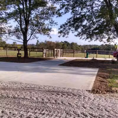Paws 2 Play Dog Park - Granville, OH