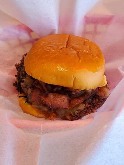 Boulevard Dogs-n-More - Hasbrouck Heights, NJ