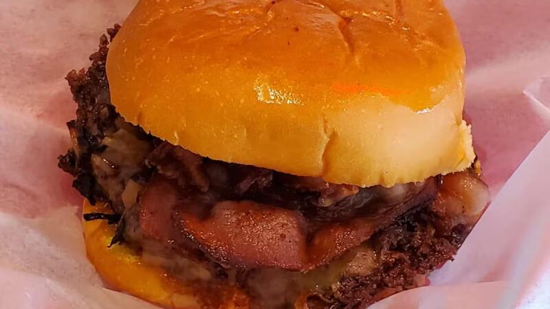 Boulevard Dogs-n-More - Hasbrouck Heights, NJ