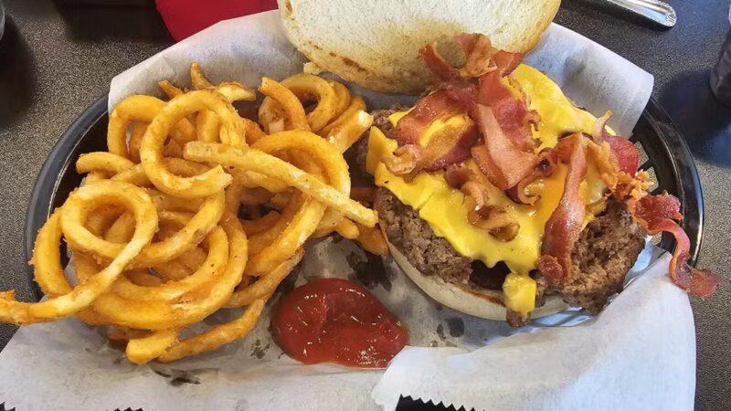 Barbers Place - Hohenwald, TN