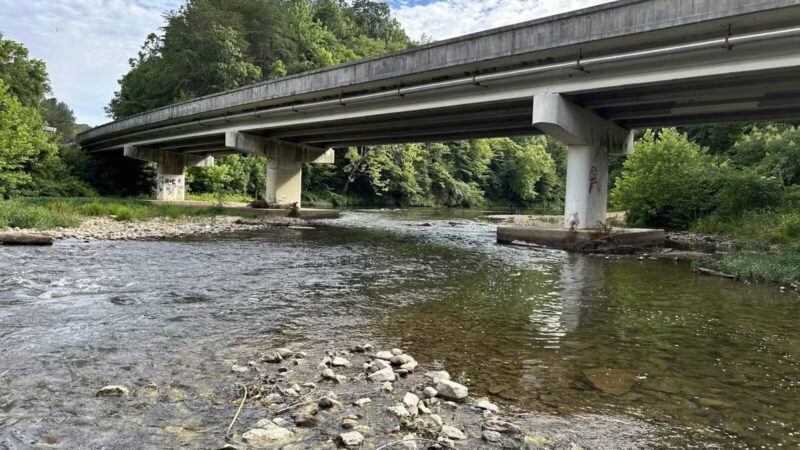 Buffalo River Public Access Point - Grinder's Creek - Hohenwald, TN