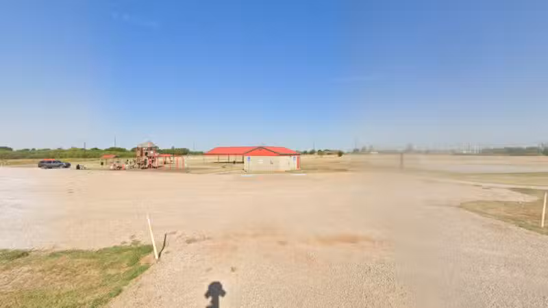 Holliday City Park - Holliday, TX
