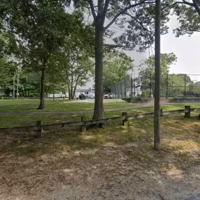 Woodedge Park - Holtsville, NY