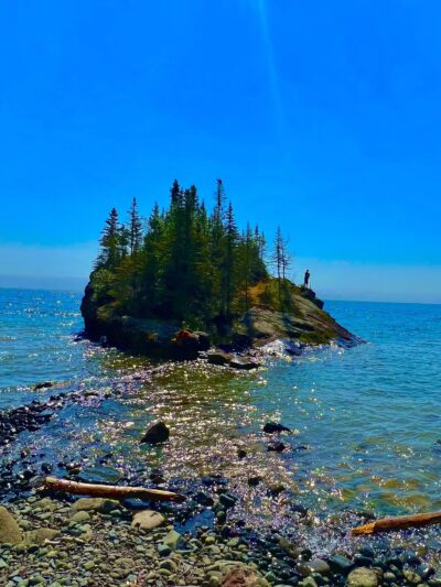 Horseshoe Bay Hiking Trailhead - Hovland, MN