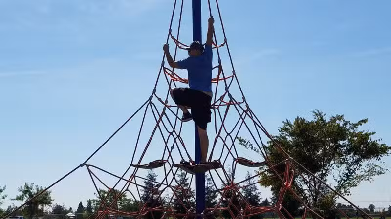 Fontana Park - Hughson, CA