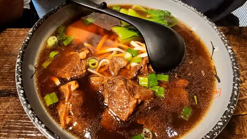 H Noodle House 奶奶食堂 - Jericho, NY