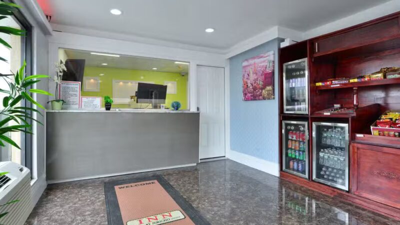 Inn At Jericho - Jericho, NY