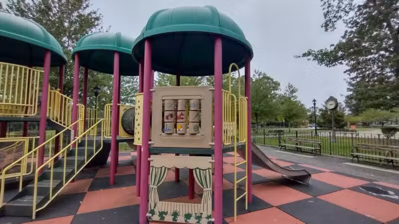 Raynor Beach County Park - Lake Ronkonkoma, NY