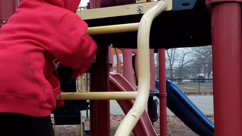 Waltess Estates Park - Lake Ronkonkoma, NY