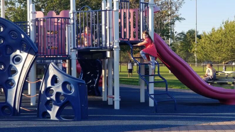 Babylon Town Hall Park - Lindenhurst, NY