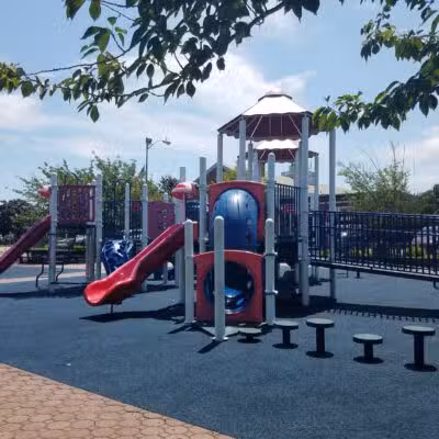 Babylon Town Hall Park - Lindenhurst, NY