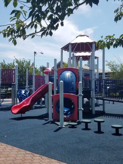 Babylon Town Hall Park - Lindenhurst, NY