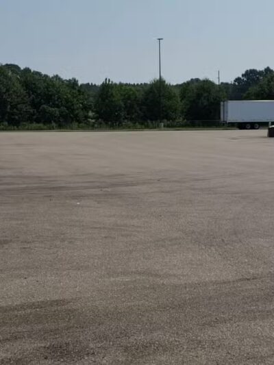 Dog Park at Love’s Travel Stops - Magee, MS