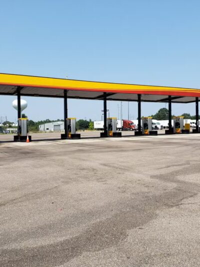 Dog Park at Love’s Travel Stops - Magee, MS