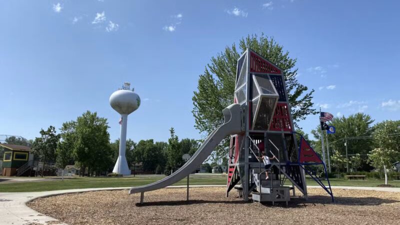 Veterans Memorial Park - Maple Plain, MN
