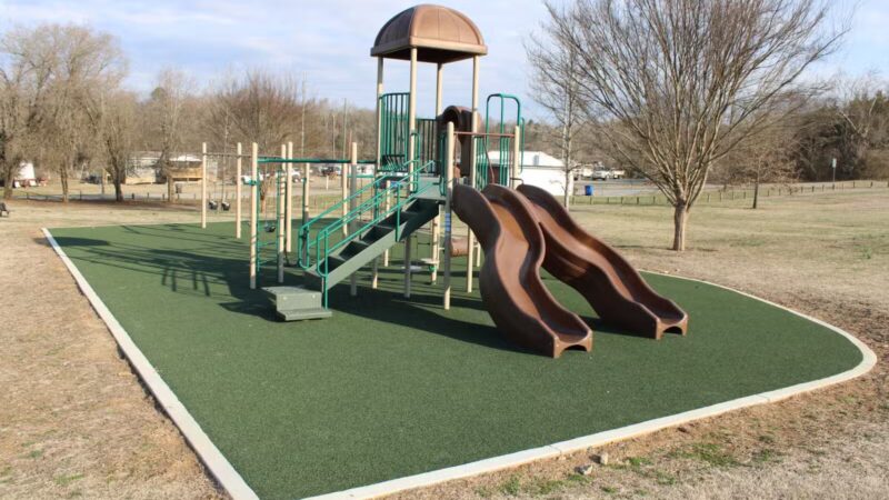 Mascot Park - Mascot, TN