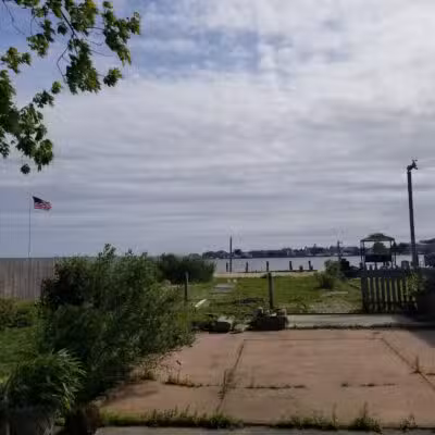 Breezy Point Park - Massapequa, NY
