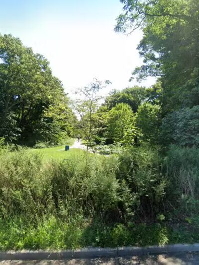 Dog Trail - Massapequa, NY