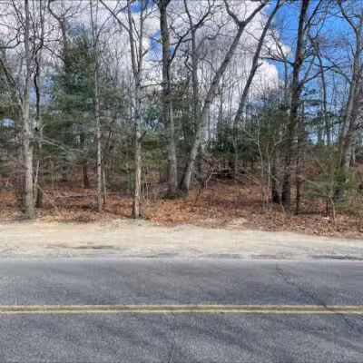 West Hills Preserve Trail Head - Melville, NY