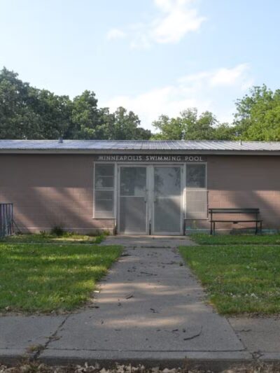Markley Grove Park Swimming Pool - Minneapolis, KS