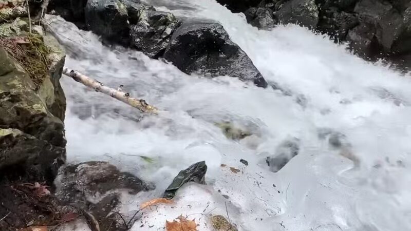 Hiker Kiosk and Parking Area - Moultonborough, NH