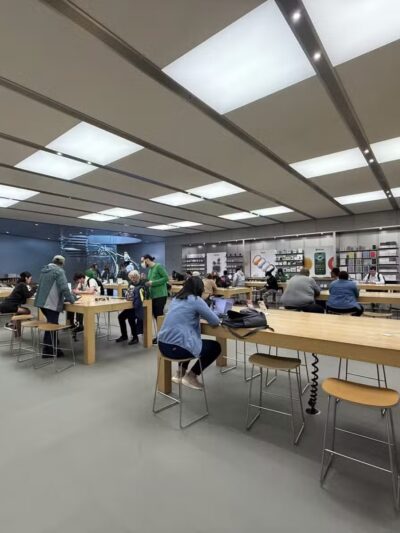 Apple Upper West Side - New York, NY