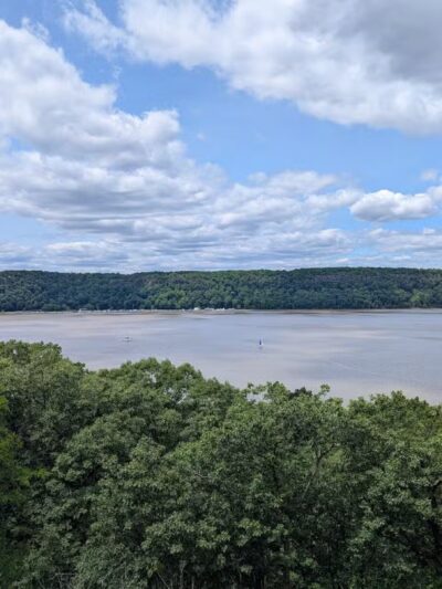 Overlook Meadow - New York, NY