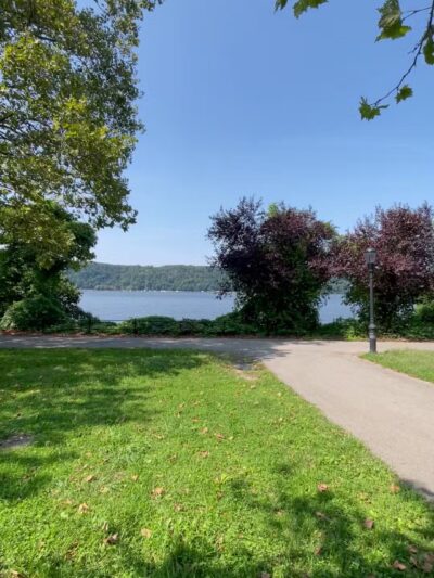 Overlook Meadow - New York, NY