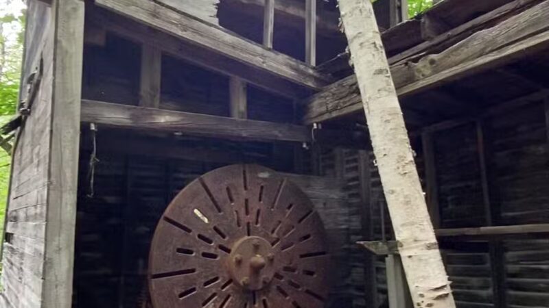 Redstone Quarry Trailhead - North Conway, NH