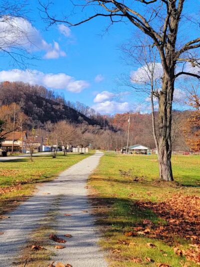 Great Allegheny Passage (GAP) trail access parking Whitsett - Perryopolis, PA