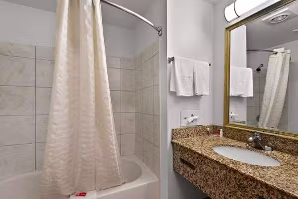 Econo Lodge - Princess Anne, MD
