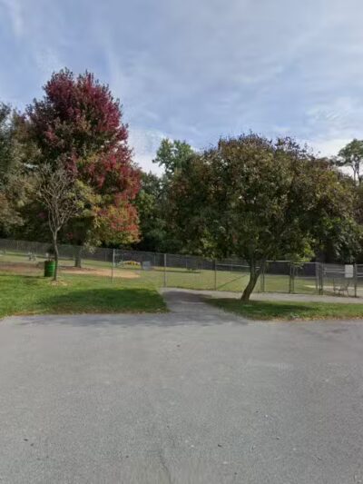Small Dog Area - Reisterstown, MD