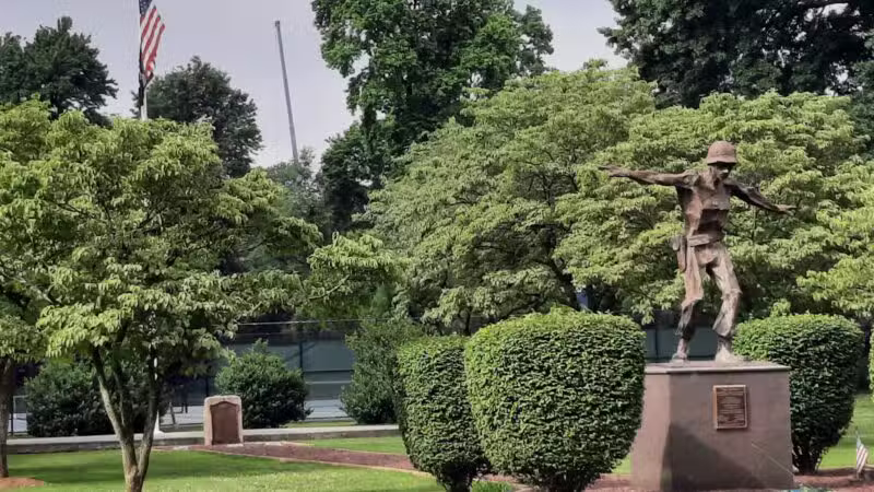 Veteran's Memorial Park - River Edge, NJ