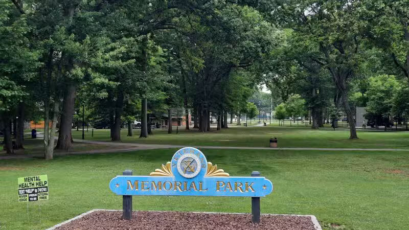 Veteran's Memorial Park - River Edge, NJ