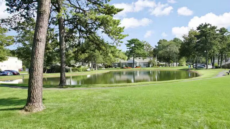 Heatherwood Colony Park - Ronkonkoma, NY