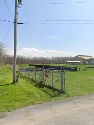 Sackets Harbor Dog Park - Sackets Harbor, NY