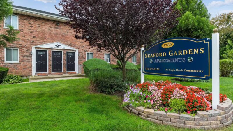 Seaford Gardens - Seaford, NY