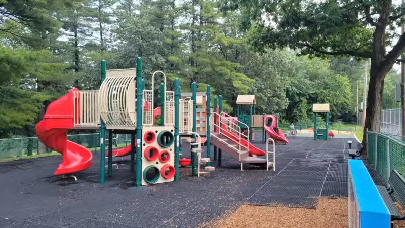Dean Park - Shrewsbury, MA