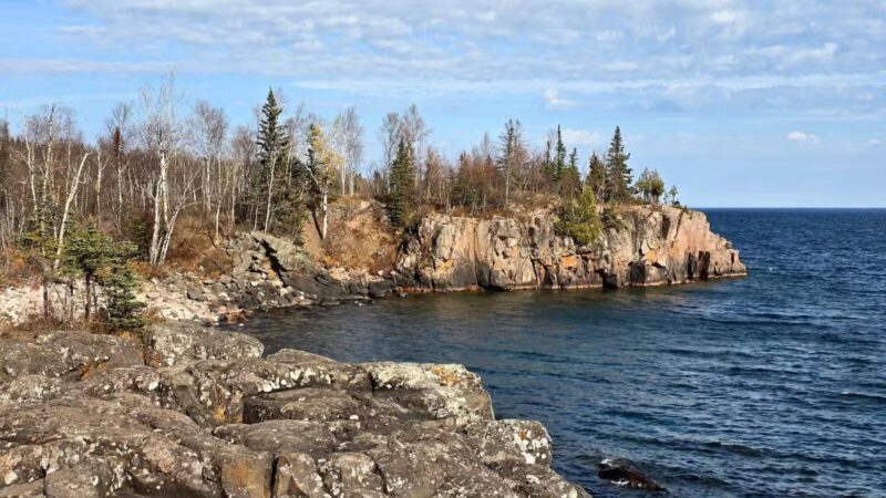 Black Beach Trailhead - Silver Bay, MN