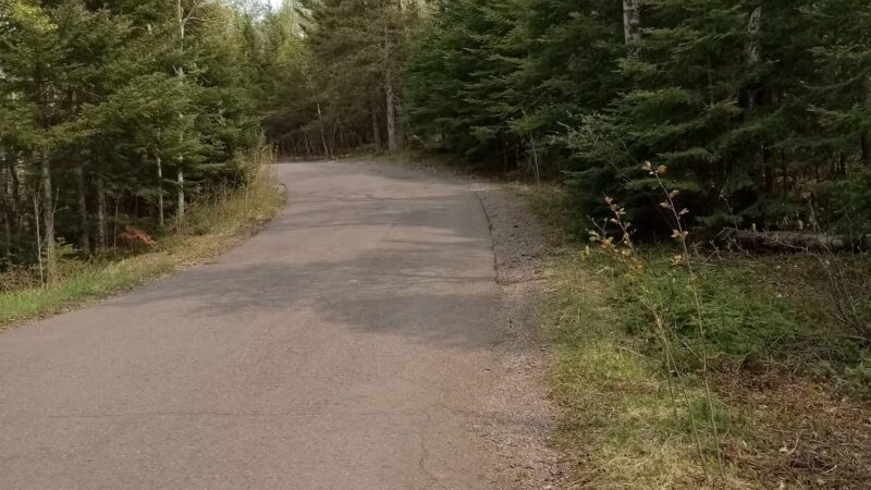 Palisade Head Trailhead and Parking - Silver Bay, MN