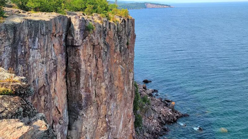 Palisade Head Trailhead and Parking - Silver Bay, MN