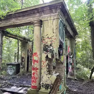 The Ruins of Zog I, Muttontown Preserve, Muttontown, NY - Syosset, NY